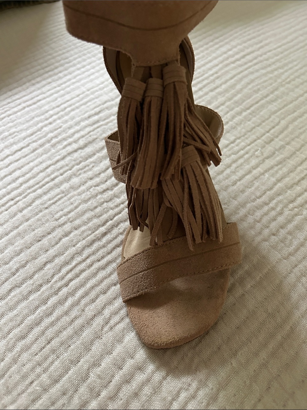 Chinese Laundry Speak Easy Open Toe Tassel Dress Sandal Size 6.5 - Picture 3 of 12